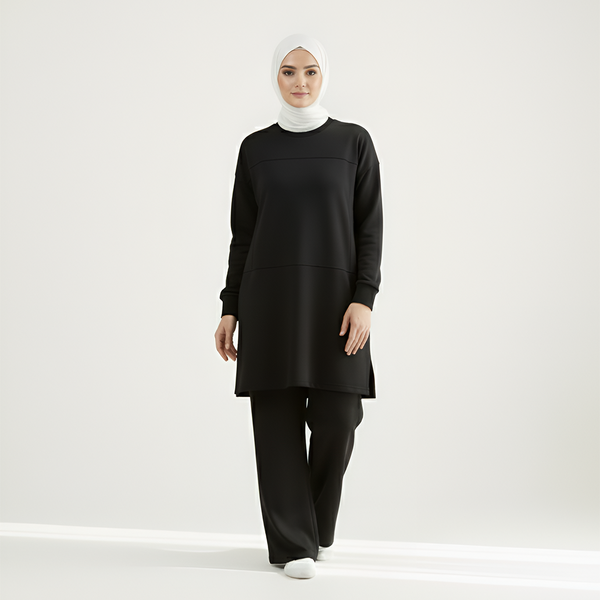 Hijab Tracksuit Set – Modest & Breathable Activewear